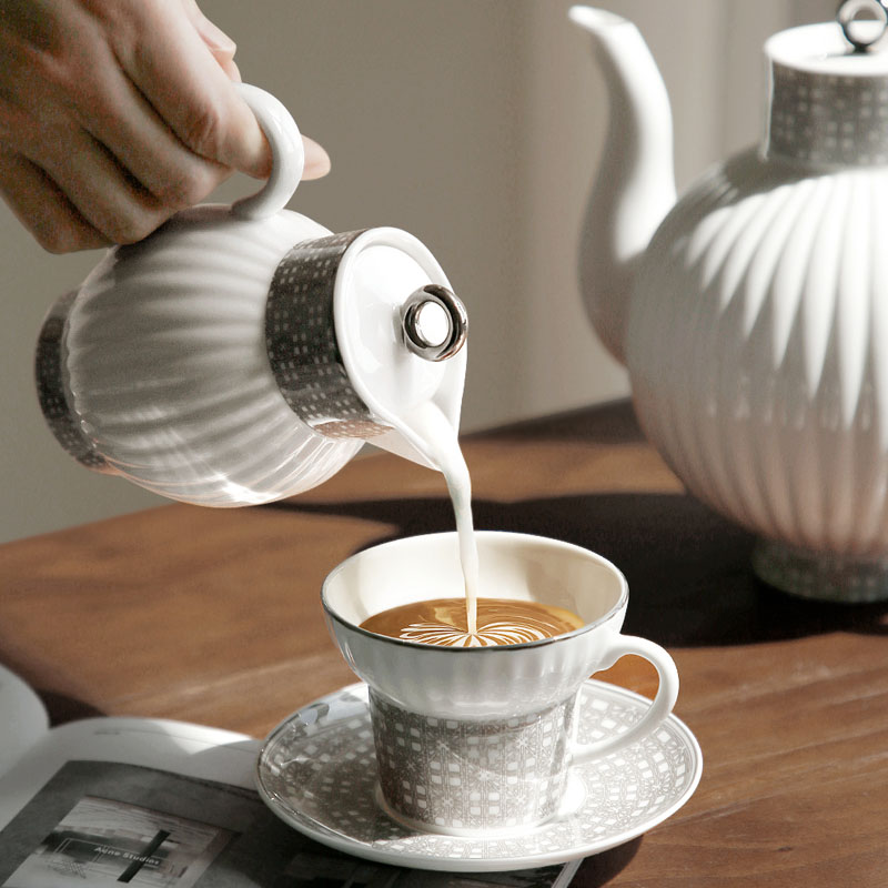 Light Luxury Coffee Cups And S - огляд і ціна Coffee Tea English