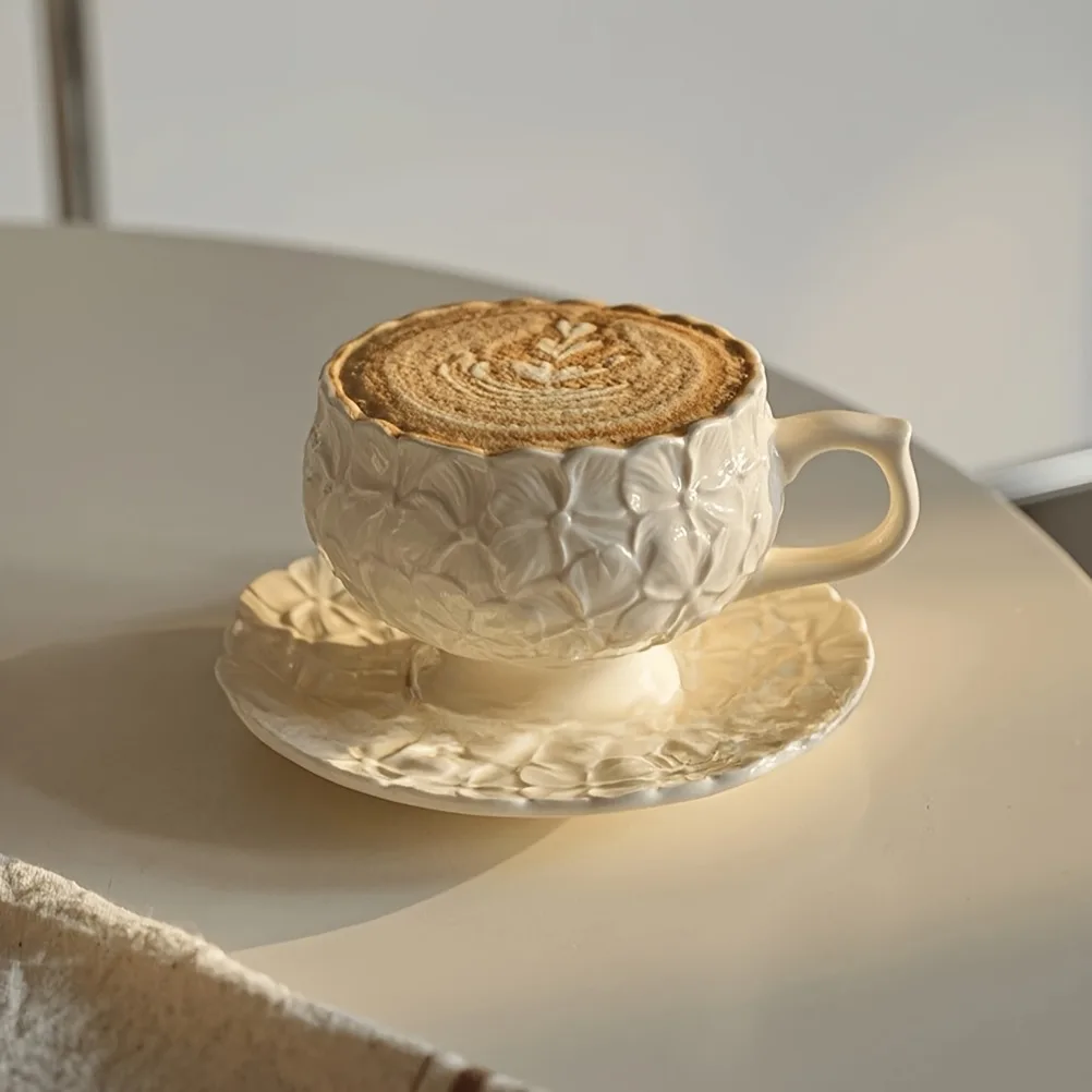 French Cream Relief Coffee Cup - огляд і ціна Coffee Tea Gift Set