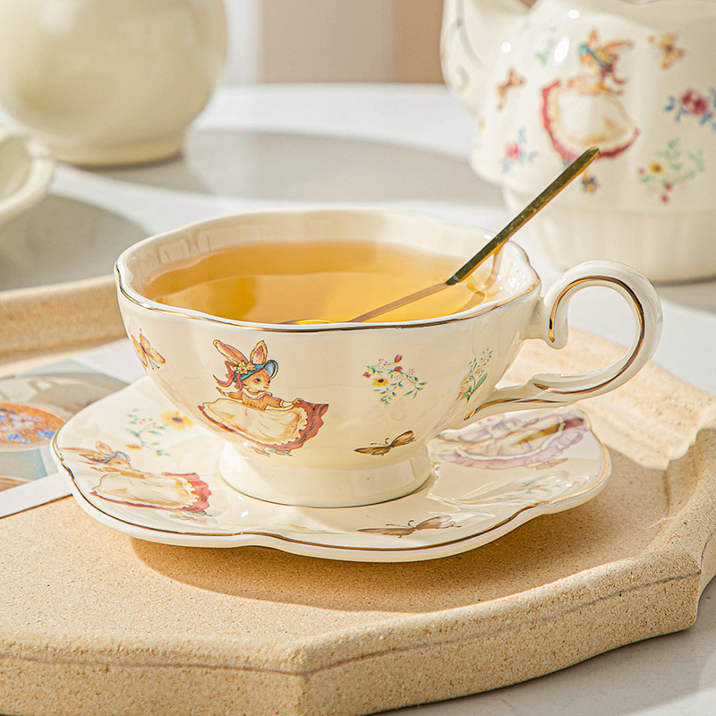 English retro coffee cup and p - огляд і ціна Coffee Tea English